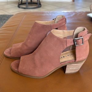 NWT Lucky Booties sz 6.5